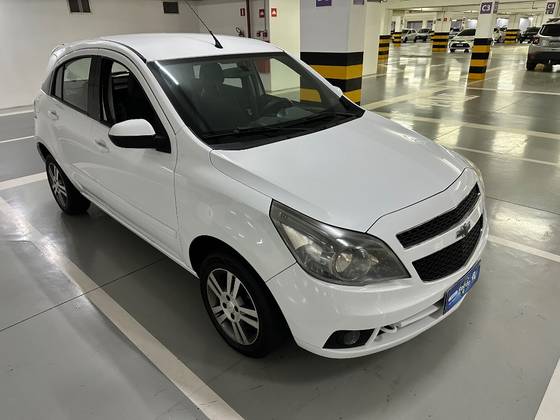 CHEVROLET AGILE 1.4 MPFI LTZ 8V FLEX 4P MANUAL CHEVROLET AGILE 1.4 MPFI LTZ 8V FLEX 4P MANUAL